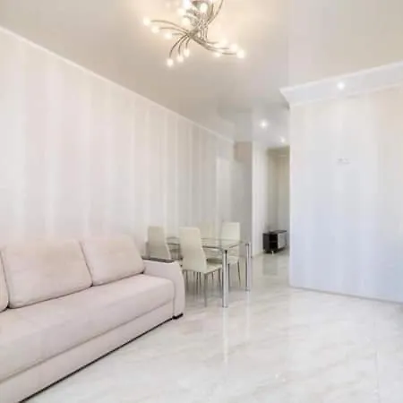 Apartment гольфстрим Odessa
